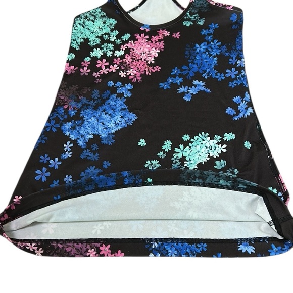 LULULEMON halter sport top, floral,sz 4, retro tag but still in great condition - Picture 10 of 11